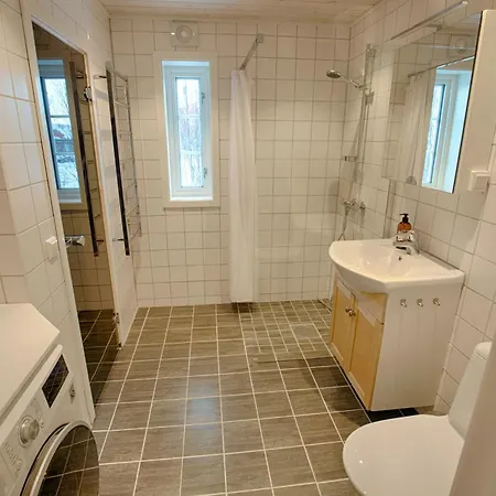 בית נופש New 4bedroom With Sauna, Terrace & Fireplace Beitostolen