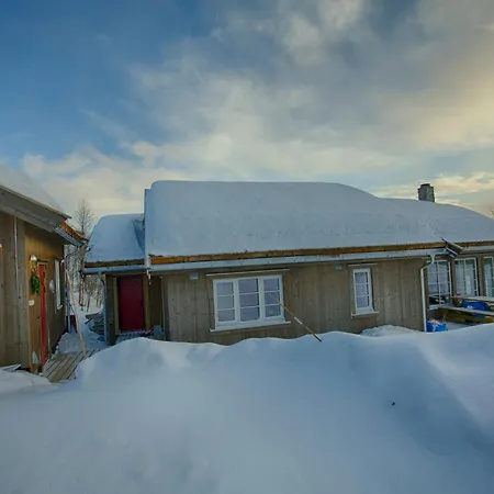 New 4bedroom With Sauna, Terrace & Fireplace *